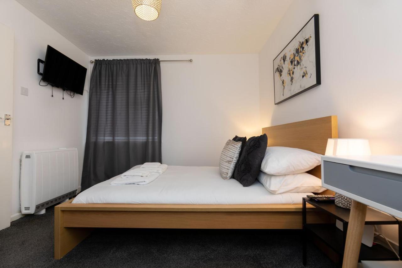 וויימות' 1 Bed Holiday Apartment,Pets Are Welcome מראה חיצוני תמונה